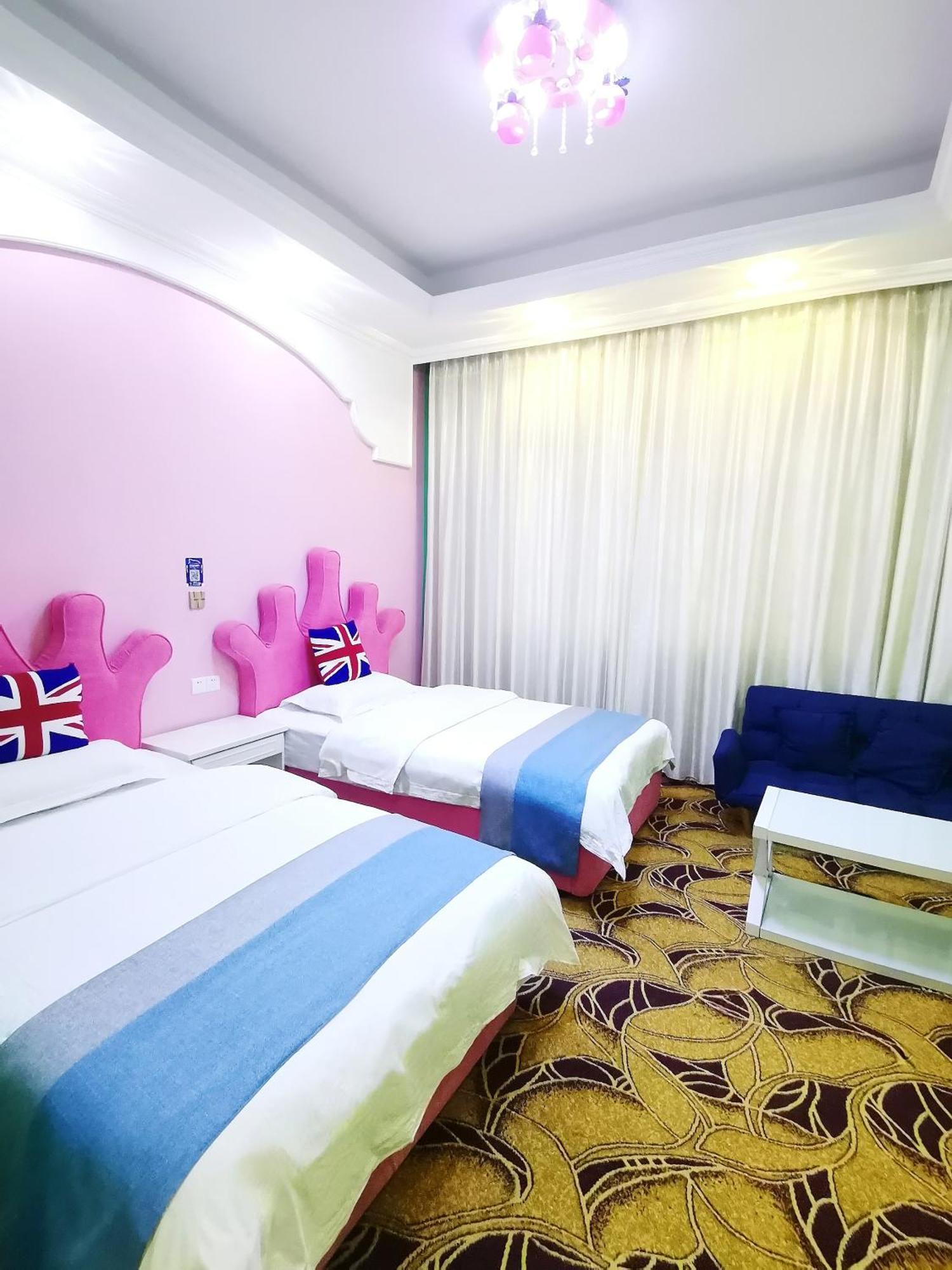 Emeishan Moon Bay Hotel Esterno foto