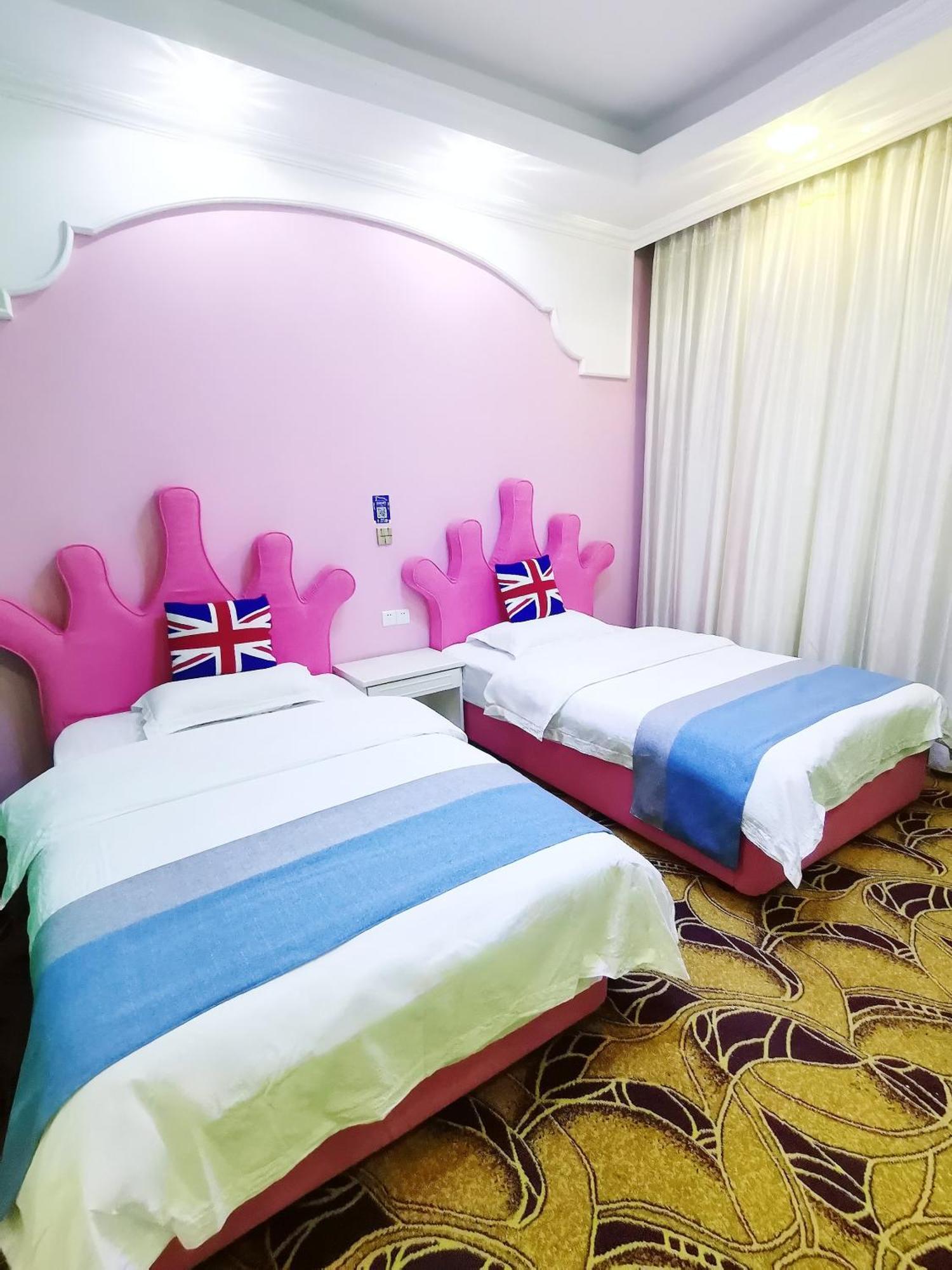 Emeishan Moon Bay Hotel Esterno foto