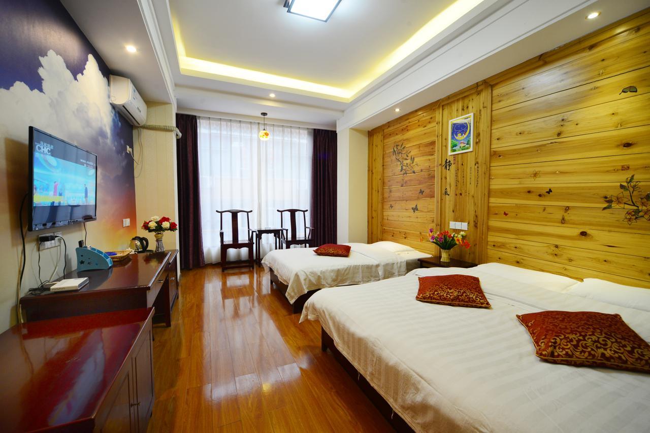 Emeishan Moon Bay Hotel Esterno foto