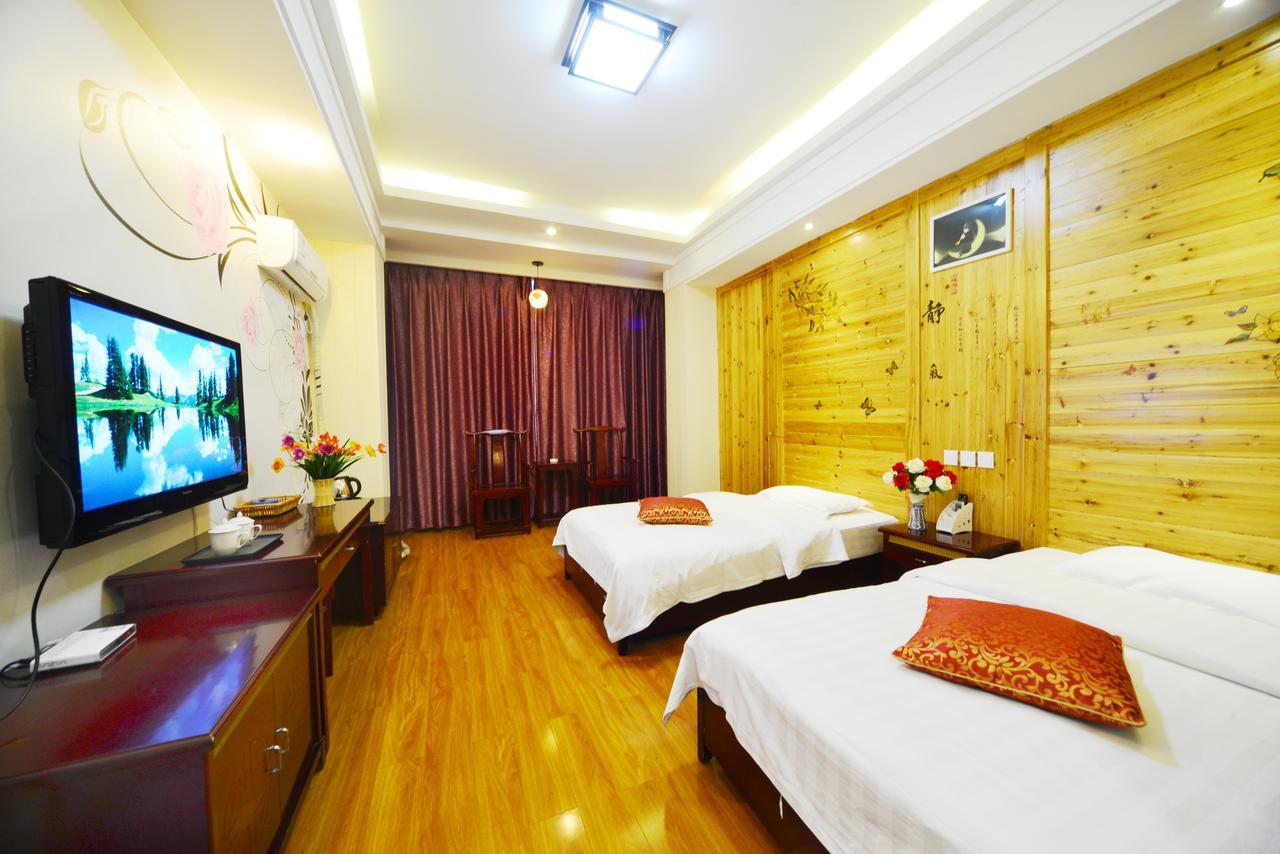 Emeishan Moon Bay Hotel Esterno foto